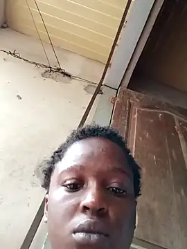 Snapshot of Crazybitchtheanalgoddess4 chatting on October 3, 2025, 6:48 am Crazybitchtheanalgoddess4 online show from October 3, 2025, 6:48 am