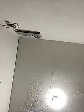 Snapshot of Carolinen chatting on February 13, 2025, 7:21 pm Carolinen online show from February 13, 2025, 7:21 pm