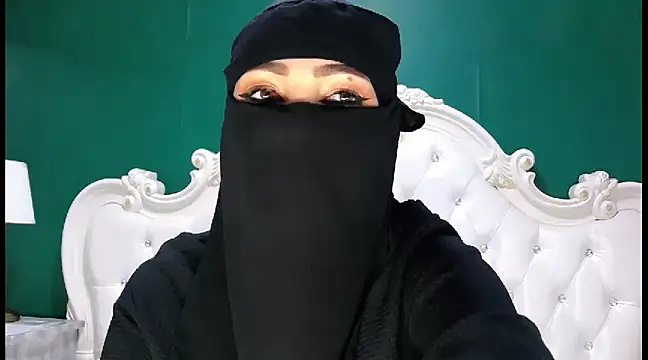 Snapshot of Hajar_Kar chatting on March 6, 2025, 5:24 am Hajar Kar online show from March 6, 2025, 5:24 am