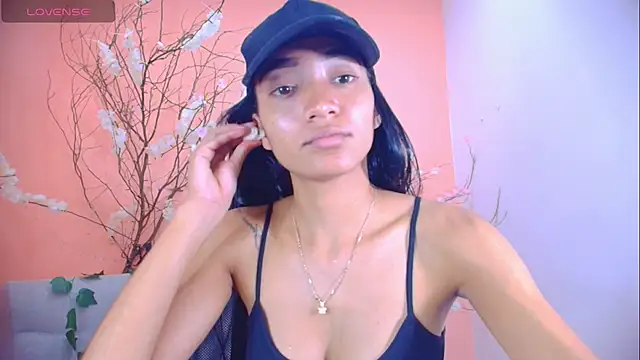 Snapshot of Charlotte_Love10 chatting on November 1, 2025, 12:10 pm Charlotte Love10 online show from November 1, 2025, 12:10 pm