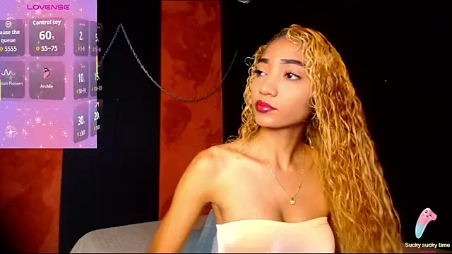 Snapshot of Charlotte_Love10 chatting on September 28, 2025, 11:39 am Charlotte Love10 online show from September 28, 2025, 11:39 am