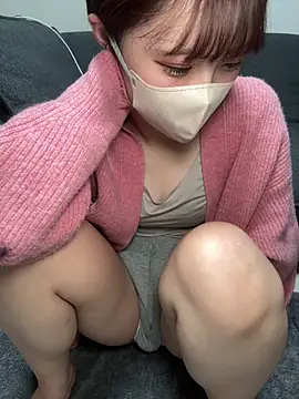 -x MIU x online show from February 25, 2026, 10:04 am