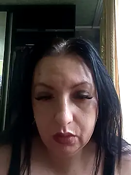 Snapshot of Veronica-Celie chatting on November 12, 2025, 6:28 am Veronica-Celie online show from November 12, 2025, 6:28 am