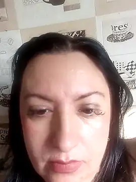 Snapshot of Veronica-Celie chatting on November 3, 2025, 9:35 am Veronica-Celie online show from November 3, 2025, 9:35 am