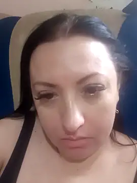 Snapshot of Veronica-Celie chatting on December 4, 2025, 8:57 am Veronica-Celie online show from December 4, 2025, 8:57 am