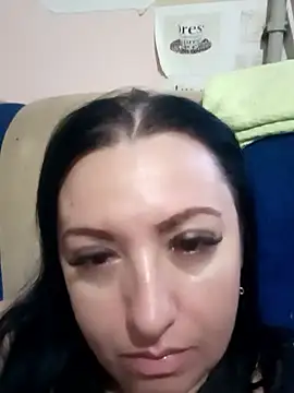 Snapshot of Veronica-Celie chatting on November 9, 2025, 1:37 pm Veronica-Celie online show from November 9, 2025, 1:37 pm