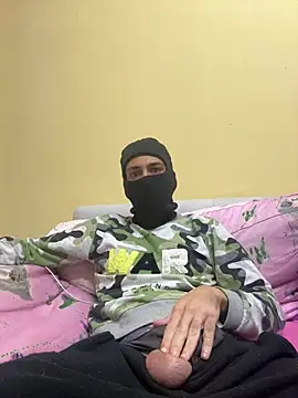 Snapshot of boyadark chatting on December 24, 2024, 12:33 am boyadark online show from December 24, 2024, 12:33 am