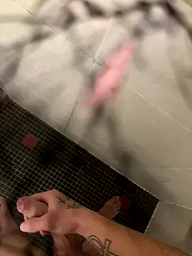 lescro95  online show from November 23, 2025, 1:32 pm