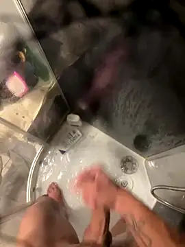 lescro95  online show from November 11, 2025, 11:09 pm