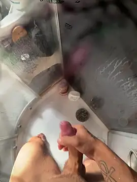 lescro95  online show from October 13, 2025, 9:11 am