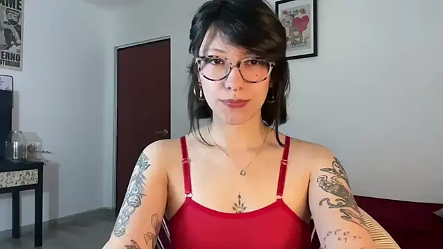 Snapshot of cataline_de_aragaon chatting on September 16, 2025, 4:19 pm cataline de aragaon online show from September 16, 2025, 4:19 pm