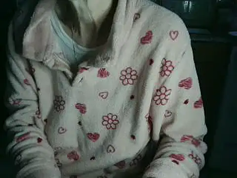 Snapshot of VeneRed chatting on April 30, 2026, 5:09 pm VeneRed online show from April 30, 2026, 5:09 pm