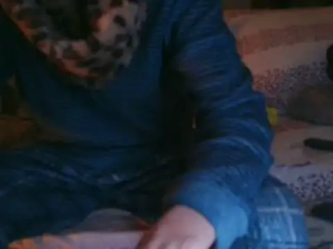 VeneRed online show from December 20, 2025, 9:06 pm