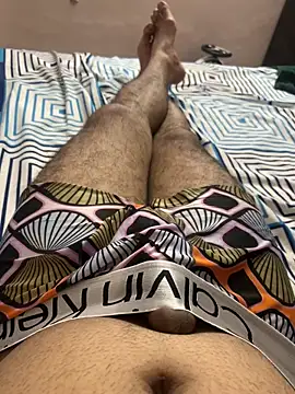 desiduzz21 online show from September 15, 2025, 6:30 pm