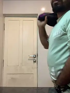 desiduzz21 online show from December 4, 2024, 8:12 pm