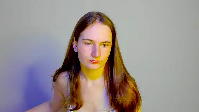 L1ittle kitty  online show from September 30, 2025, 5:13 am