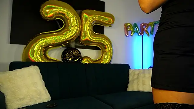 izzy belle online show from March 11, 2026, 5:51 pm