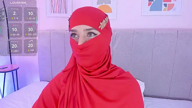 Snapshot of rawiya chatting on October 18, 2025, 12:18 pm rawiya online show from October 18, 2025, 12:18 pm