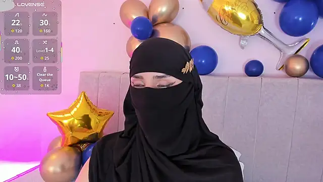 Snapshot of rawiya chatting on September 30, 2025, 12:11 pm rawiya online show from September 30, 2025, 12:11 pm