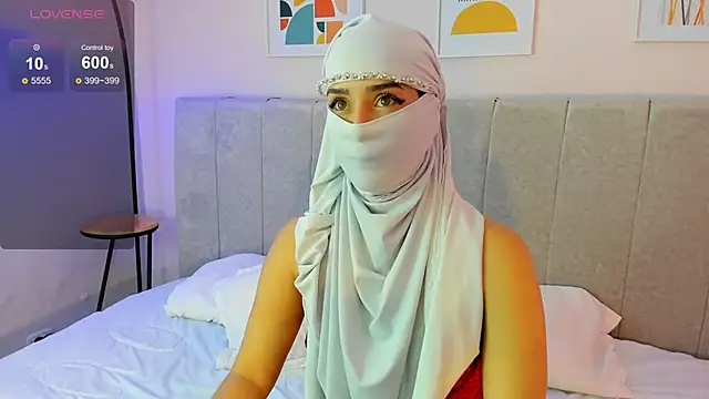 Snapshot of rawiya chatting on March 18, 2025, 11:33 am rawiya online show from March 18, 2025, 11:33 am