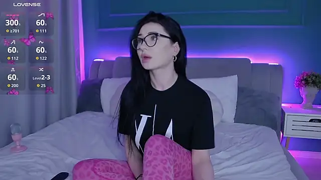 AllisonSky online show from April 4, 2026, 3:29 pm