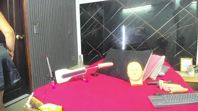 Snapshot of cloee-rabbyt chatting on October 10, 2025, 11:22 am cloee-rabbyt online show from October 10, 2025, 11:22 am