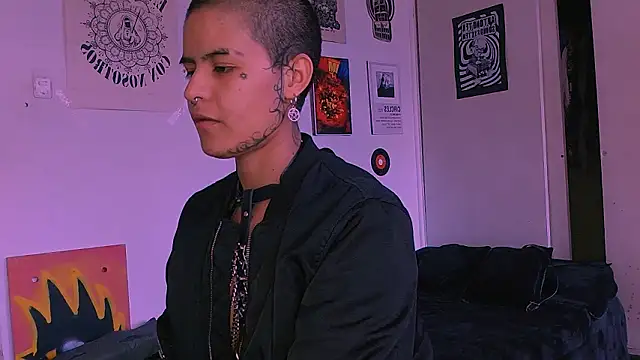 alex one888 online show from March 4, 2026, 8:49 pm