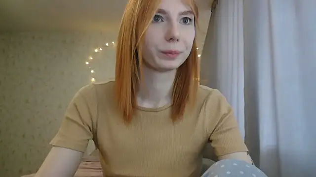 KateBunny online show from February 19, 2025, 12:11 pm