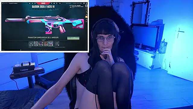 Snapshot of CeriseLapine chatting on October 24, 2025, 9:47 pm CeriseLapine online show from October 24, 2025, 9:47 pm