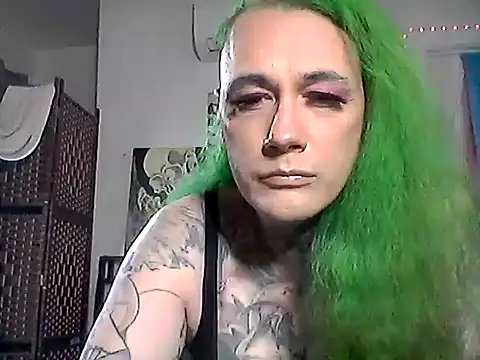 Snapshot of yourtransmanfantasy chatting on March 2, 2025, 12:09 am yourtransmanfantasy online show from March 2, 2025, 12:09 am