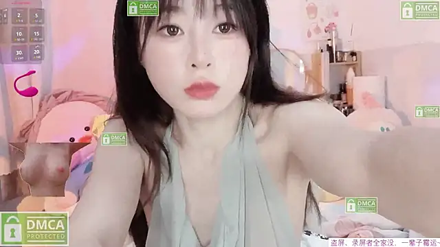 Snapshot of Carly_1 chatting on September 19, 2025, 7:12 am Carly 1 online show from September 19, 2025, 7:12 am