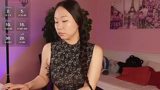 Snapshot of Inari_Okami_ chatting on May 10, 2026, 3:25 pm Inari Okami online show from May 10, 2026, 3:25 pm
