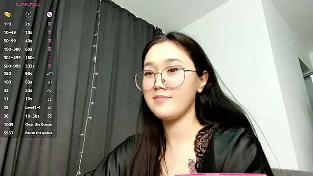 Snapshot of Jennatyan chatting on January 1, 2025, 7:21 pm Jennatyan online show from January 1, 2025, 7:21 pm