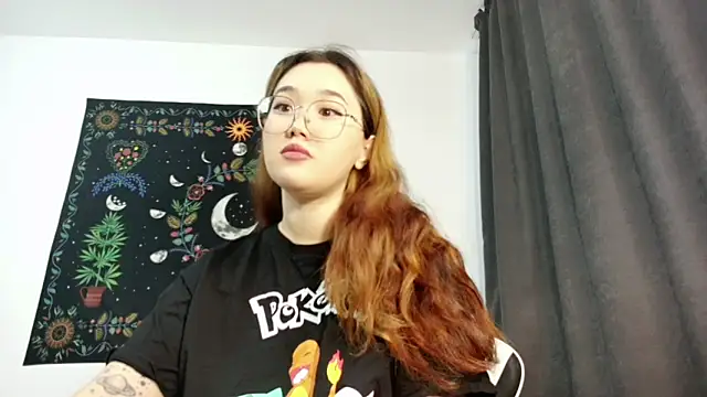 Snapshot of Jennatyan chatting on October 1, 2025, 10:09 am Jennatyan online show from October 1, 2025, 10:09 am