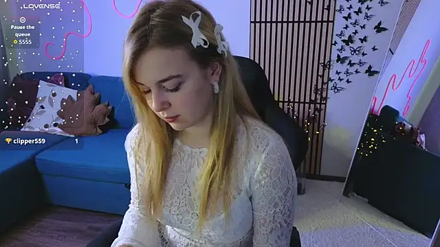 Mel Nelson online show from November 3, 2025, 3:23 am