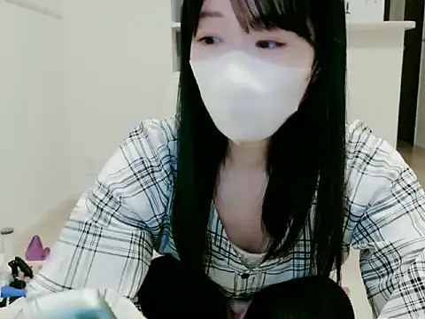 Snapshot of IORio2 chatting on October 21, 2025, 5:34 pm IORio2 online show from October 21, 2025, 5:34 pm