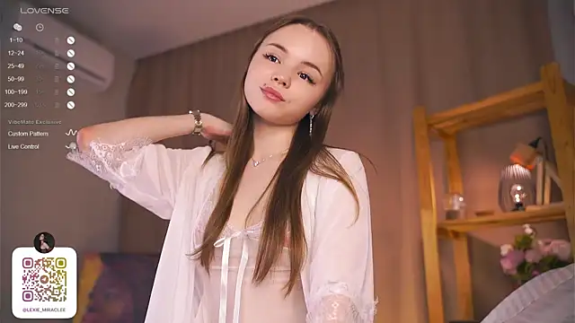 Snapshot of Miss_miracle chatting on March 21, 2025, 6:51 pm Miss miracle online show from March 21, 2025, 6:51 pm