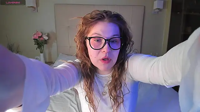 Colleen Blake online show from October 22, 2025, 4:17 pm