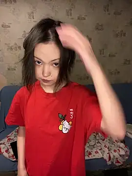 Snapshot of lalallalalaa- chatting on September 20, 2025, 2:00 pm lalallalalaa- online show from September 20, 2025, 2:00 pm