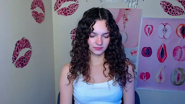  SusieSu  online show from December 18, 2025, 7:18 pm