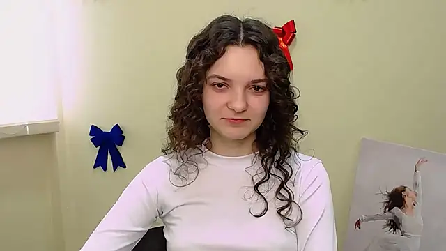  SusieSu  online show from February 27, 2025, 10:33 am