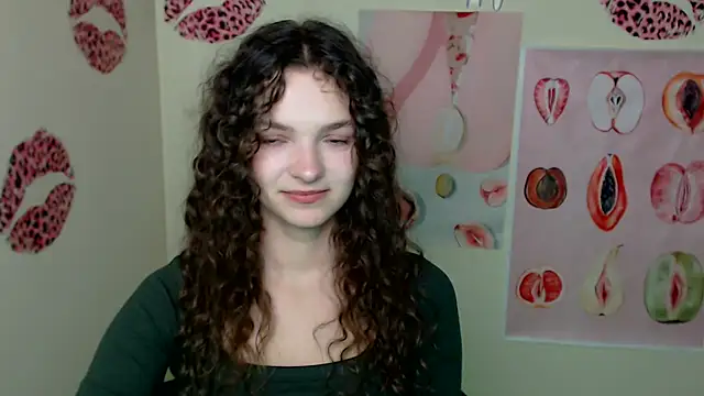  SusieSu  online show from October 7, 2025, 6:47 am