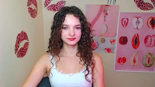  SusieSu  online show from September 12, 2025, 12:38 pm