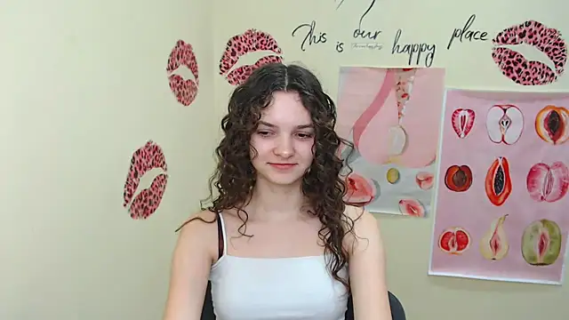  SusieSu  online show from February 28, 2025, 7:26 am