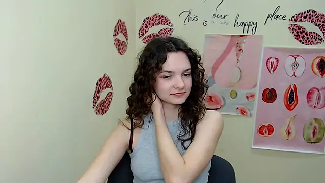  SusieSu  online show from March 10, 2025, 10:18 am