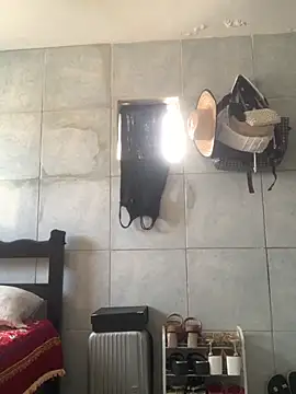 Snapshot of Gabrielleof chatting on October 31, 2025, 1:08 pm Gabrielleof online show from October 31, 2025, 1:08 pm