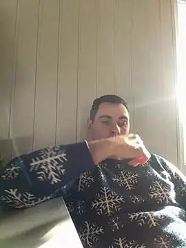 Rowing199456 online show from February 3, 2026, 7:13 am