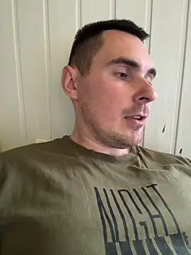 Rowing199456 online show from April 20, 2026, 11:13 am