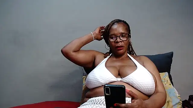 Snapshot of BustyMelonssXXXX chatting on November 15, 2025, 7:07 pm BustyMelonssXXXX online show from November 15, 2025, 7:07 pm