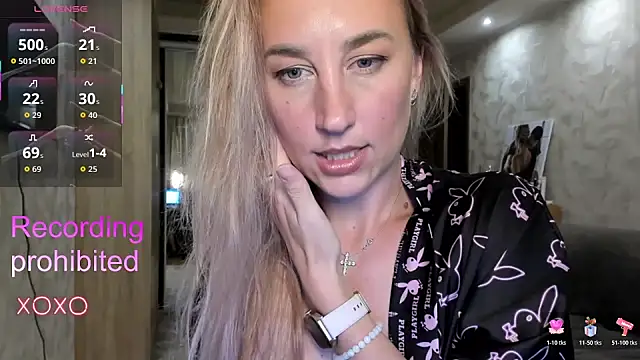 lady Nati online show from November 6, 2025, 3:05 pm